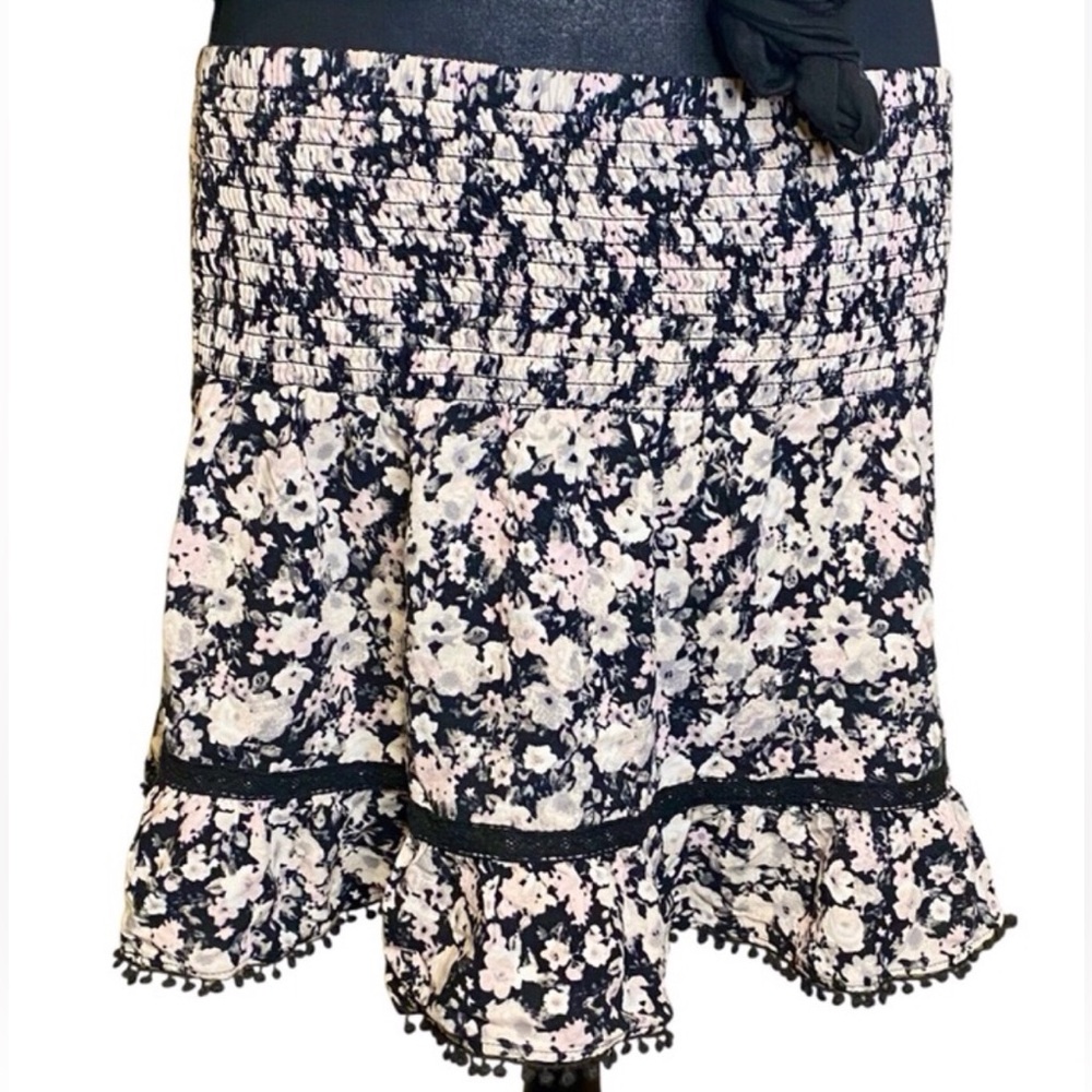 VINTAGE MICRO MINI SKIRT RUFFLE HEM